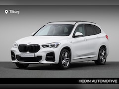 BMW X1 - xDrive25e | Achteruitrijcamera | Driving Assistant | Glazen Panoramadak | Hifi System | Mo