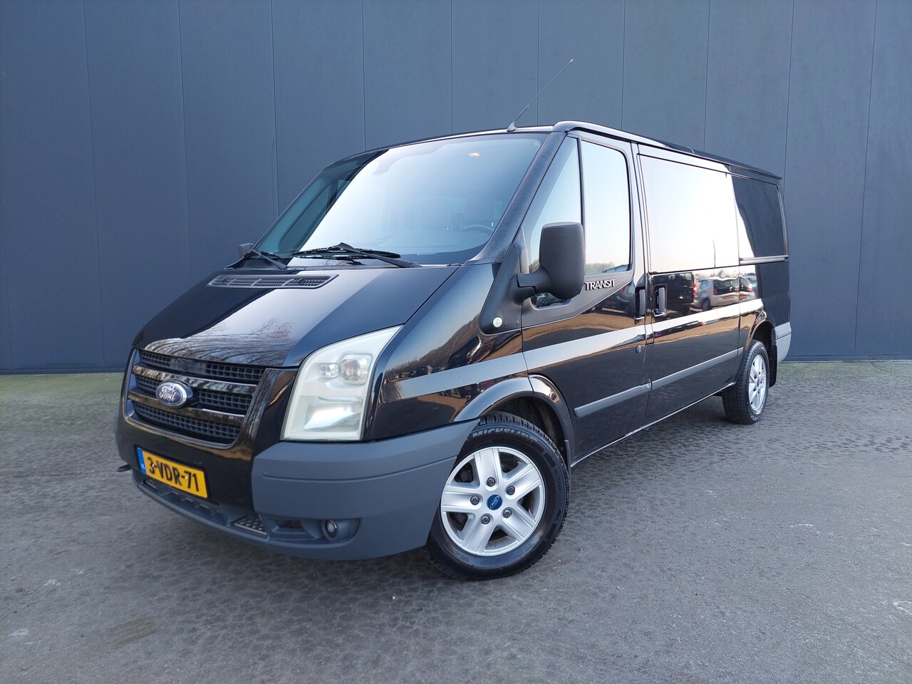 Ford Transit - 280M 2.2 TDCI 141 PK MARGE 2x SD DUBBEL CABINE NAVI CRUISE AIRCO TREKHAAK - AutoWereld.nl