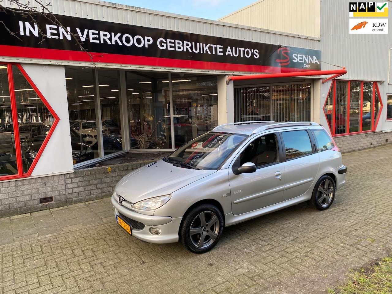 Peugeot 206 SW - 1.6-16V Quiksilver - Airco - Trekhaak - Inr M - AutoWereld.nl