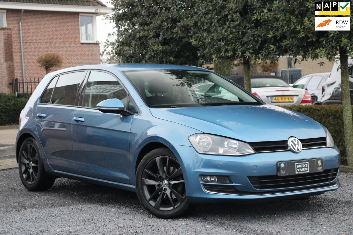 Volkswagen Golf - 1.4 TSI Highline 122 PK DSG Aut. Trekhaak Clima Cruise Camera PDC 17'' - AutoWereld.nl