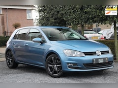 Volkswagen Golf - 1.4 TSI Highline 122 PK DSG Aut. Trekhaak Clima Cruise Camera PDC 17''