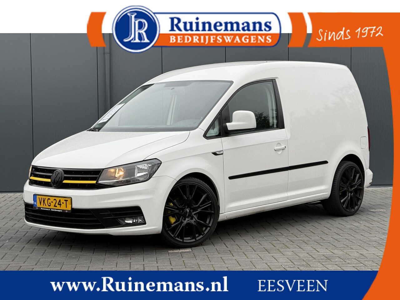 Volkswagen Caddy - 2.0 TDI 102 PK / 19 INCH LMV / DIAMOND STITCHING LEER / TREKHAAK / AIRCO / APPLE CARPLAY - AutoWereld.nl