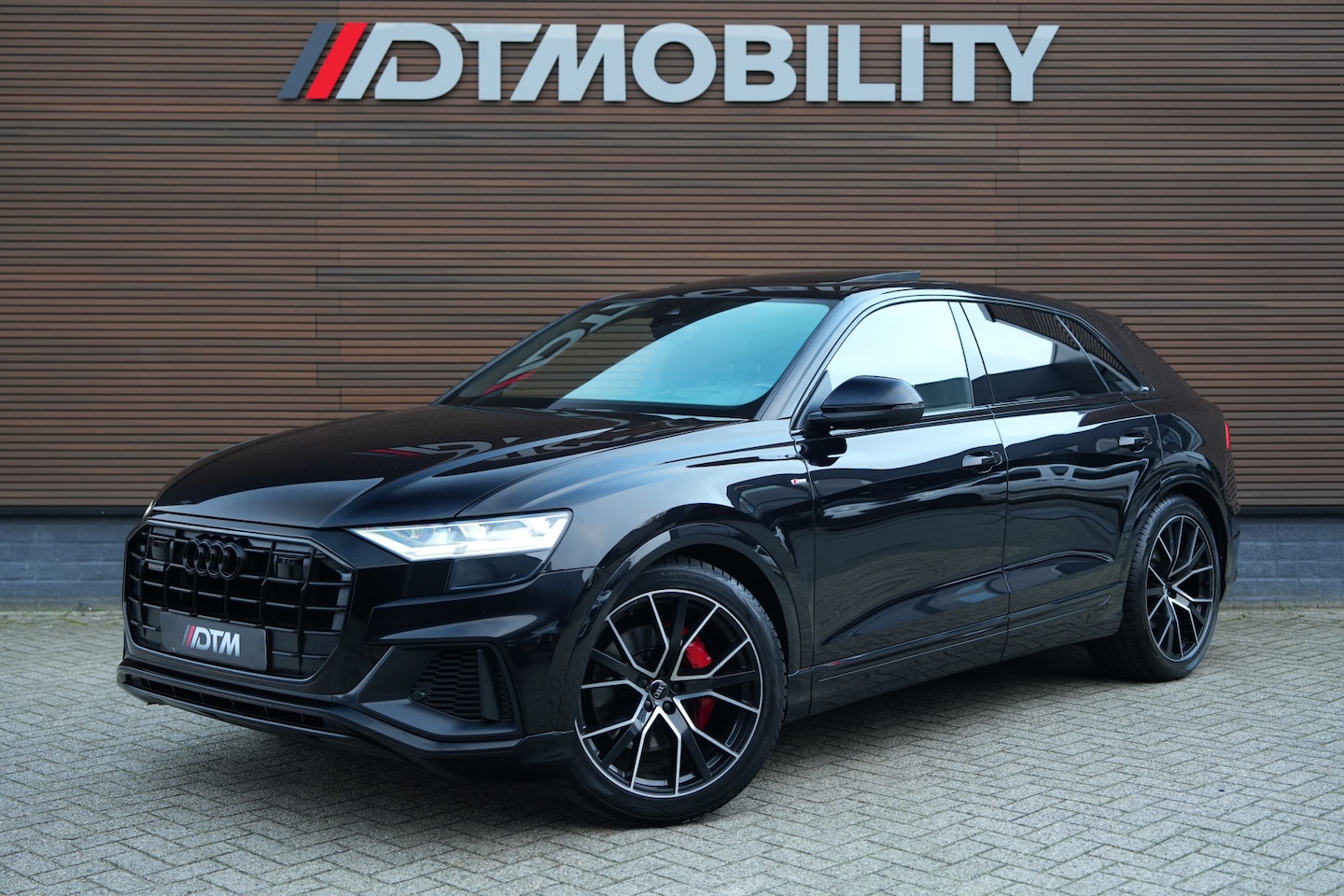 Audi Q8 - 55 TFSI quattro Pro Line S | Pano | Head-Up | ACC | - AutoWereld.nl