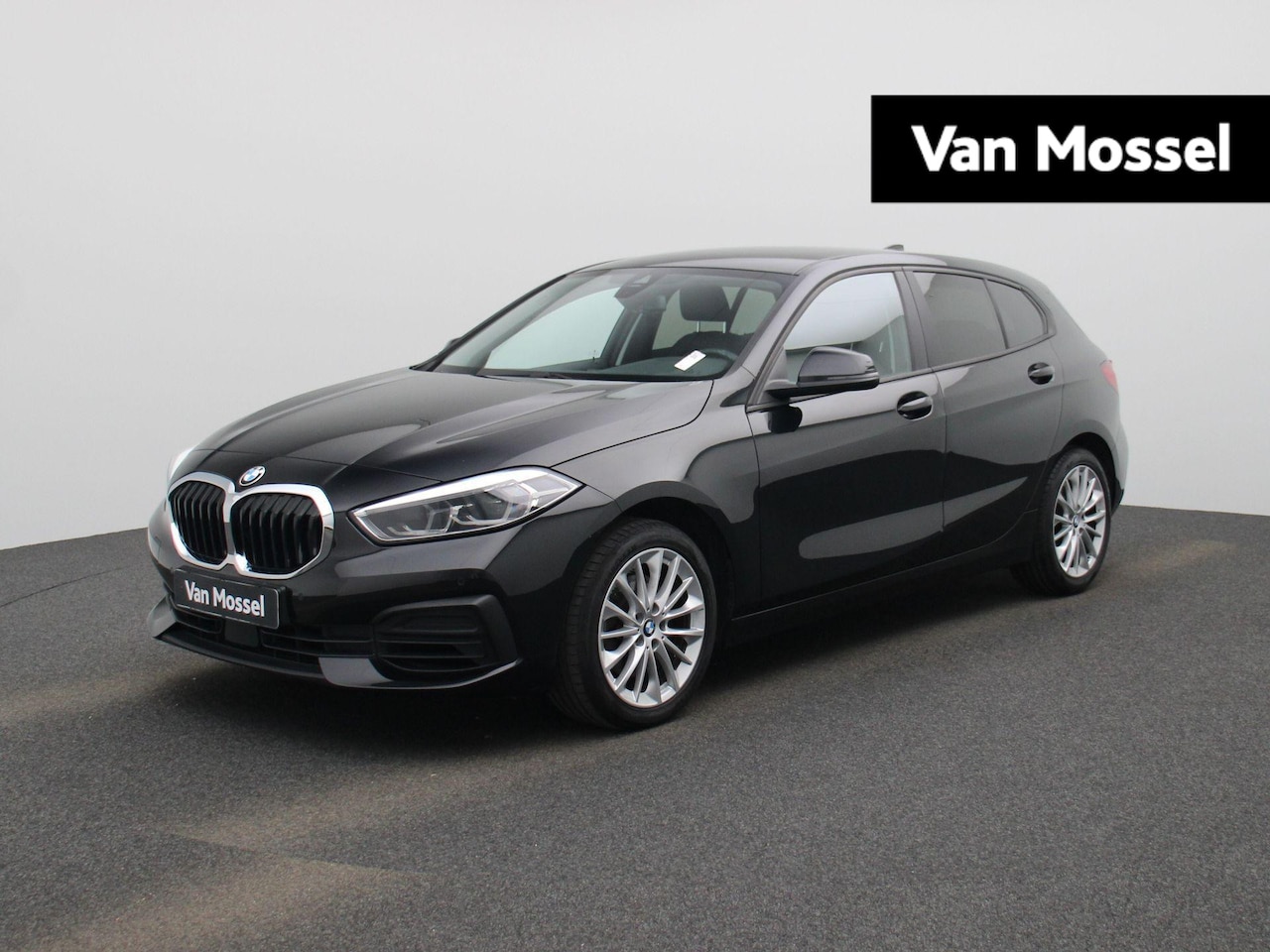 BMW 1-serie - 118i Executive | NAVIGATIE | CRUISE CONTROL | CLIMATE CONTROL | PARKEERSENSOREN | LED VERL - AutoWereld.nl