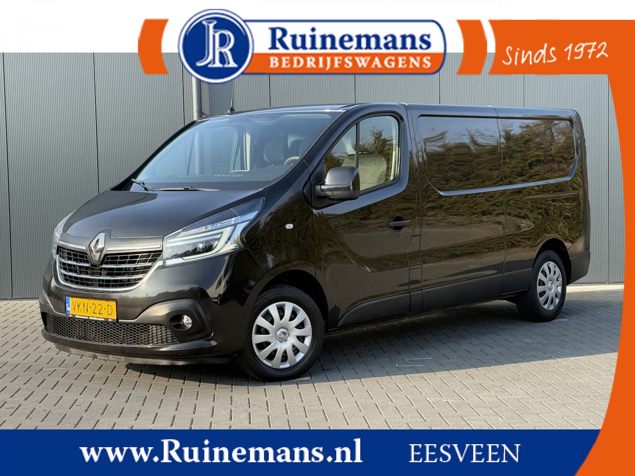 Renault Trafic - 2.0 DCI 120 PK / L2H1 / 1e EIG. / AIRCO / CRUISE / TREKHAAK / LED / DAB / 3-ZITS - AutoWereld.nl