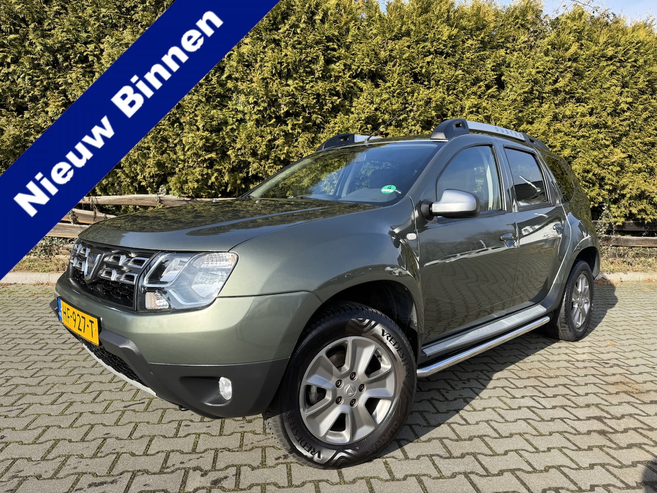 Dacia Duster - 1.2 TCe 125 4x2 Prestige Airco, Cruise Navi, PDC, Trekhaak - AutoWereld.nl