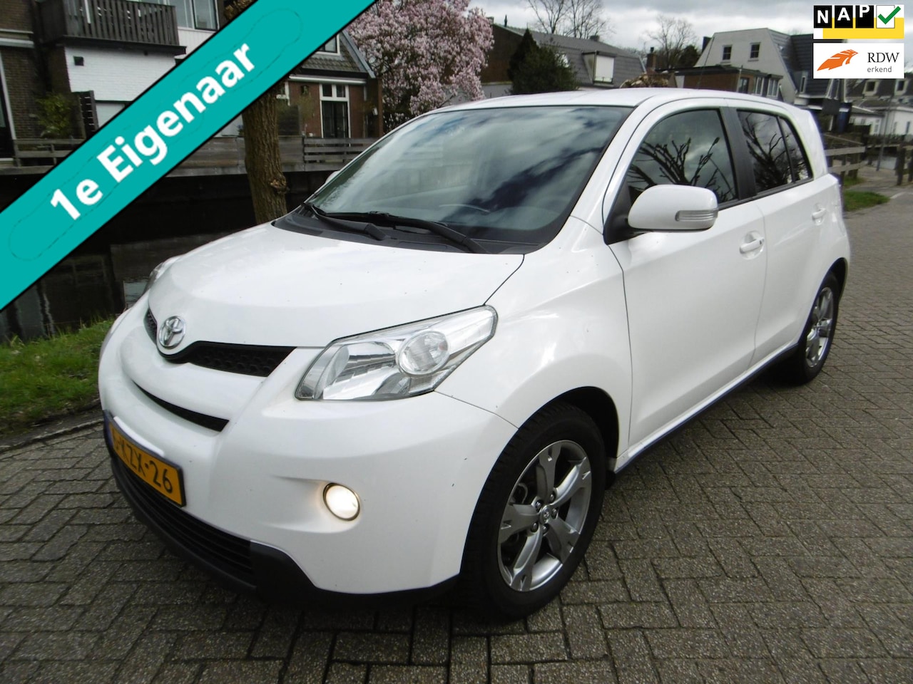 Toyota Urban Cruiser - 1.3 VVT-i 1e eigenaar Clima Keyless Hoge instap Historie - AutoWereld.nl