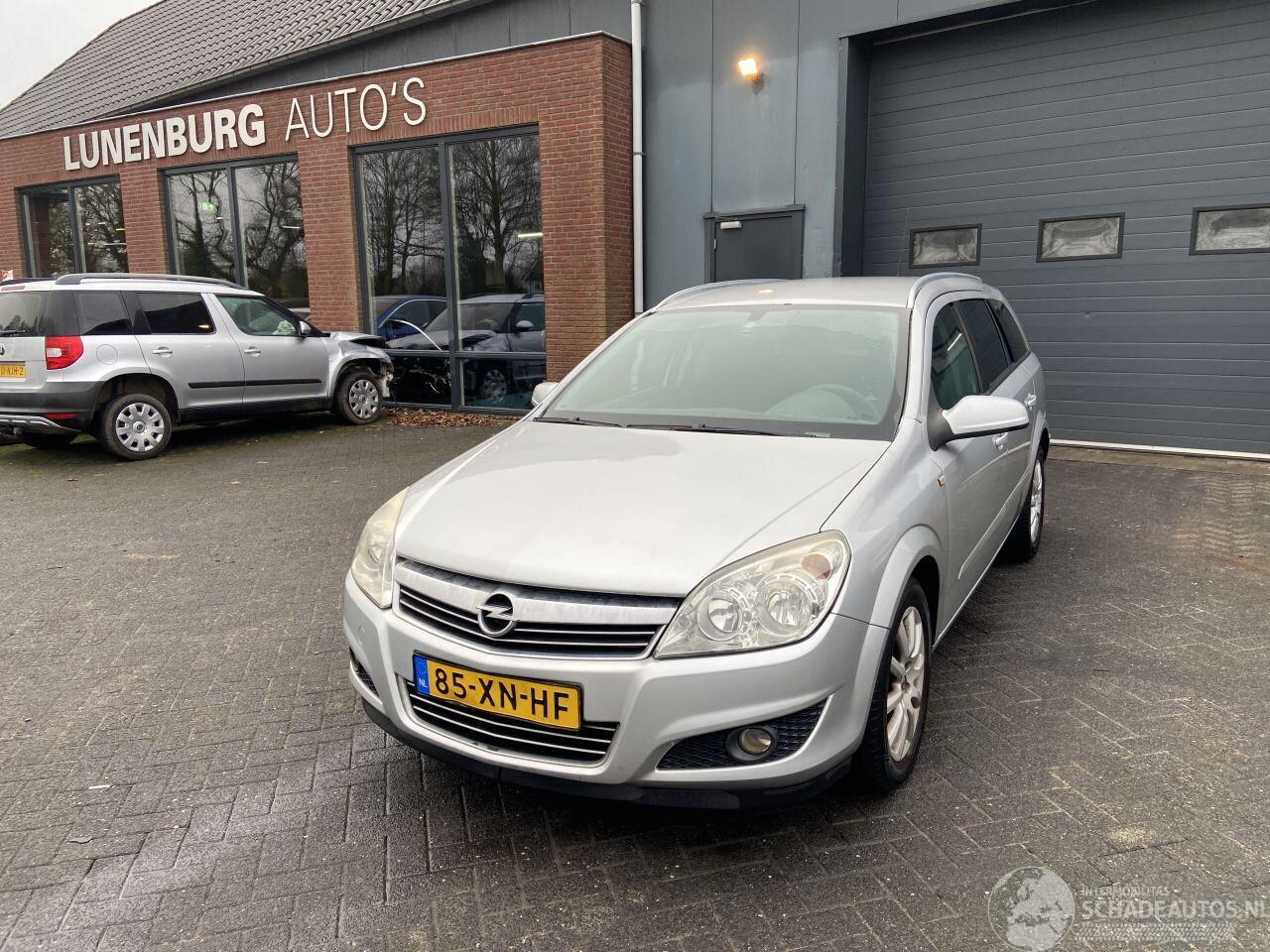 Opel Astra - 1.6 Temptation Stationwagen 5-dr. - AutoWereld.nl