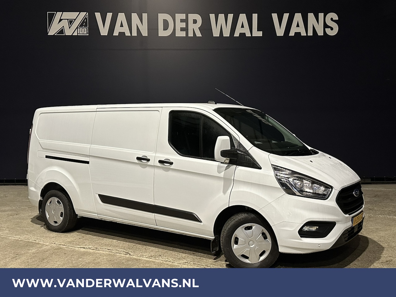 Ford Transit Custom - 2.0 TDCI 131pk L2H1 Euro6 Airco | Apple Carplay | Cruisecontrol | Stoelverwarming | LED An - AutoWereld.nl