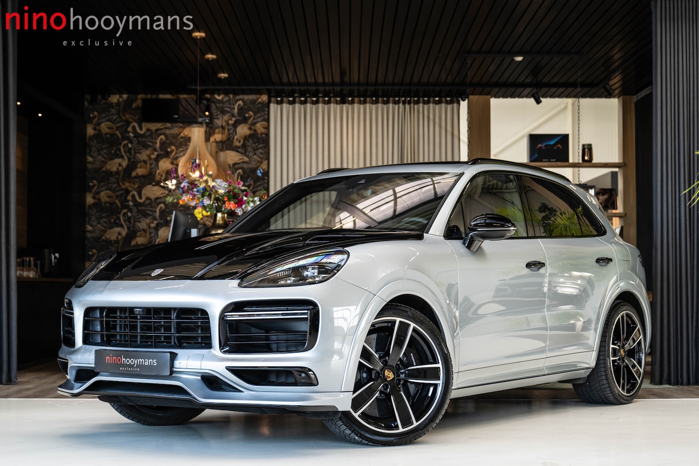 Porsche Cayenne - 4.0 Turbo S E-Hybrid TECHART | SportDesign | Vierwielsturing | Sportuitlaat | Panorama | V - AutoWereld.nl