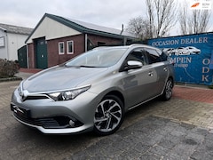 Toyota Auris Touring Sports - 1.2T Dynamic Camera|Cruise Control|Trekhaak|Stoelverwarming|Climate Control