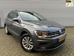 Volkswagen Tiguan - 2.0 TDI Comfortline Business|Camera|Trekhaak|Automaat|BTW|