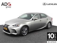 Lexus IS - 300h Hybrid Business Line | Stoelverwarming | Regensensor | Achteruitrijcamera