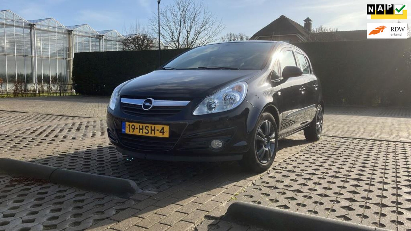 Opel Corsa - 1.2-16V Enjoy 1.2-16V Enjoy - AutoWereld.nl