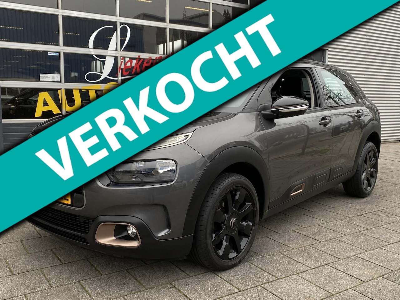 Citroën C4 Cactus - 1.2 PureTech Origins - Navigatie I Airco I PDC / Camera I LED I Sport velgen I 60.000 KM - - AutoWereld.nl