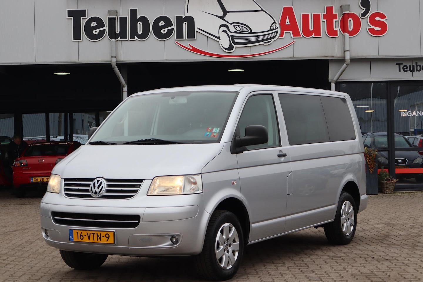 Volkswagen Transporter - 2.5 TDI 300 4Motion Trendline DC Airco, Dubbel cabine, Trekhaak, Cruise control, - AutoWereld.nl