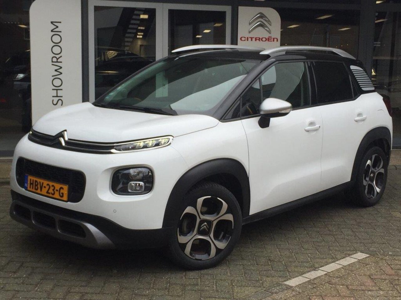 Citroën C3 Aircross - AUTOMAAT SHINE NAVIGATIE - AutoWereld.nl