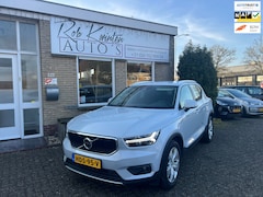 Volvo XC40 - 1.5 T2 Momentum Navigatie / Camera / Elektrische Achterklep