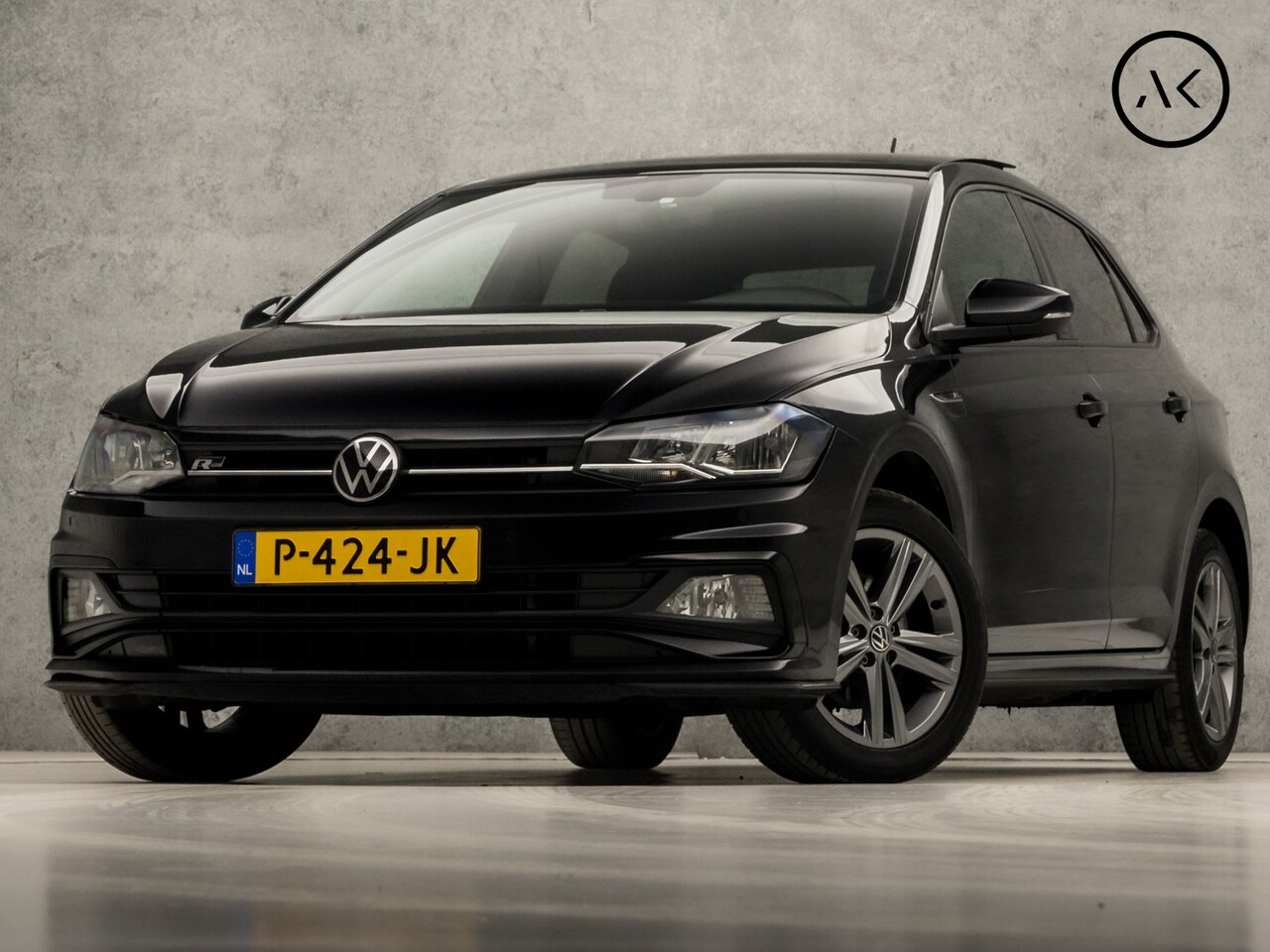 Volkswagen Polo - 1.0 TSI R-Line Sport Automaat (SCHUIFDAK, 2X R-LINE, DIGITAL COCKPIT, APPLE CARPLAY, CAMER - AutoWereld.nl