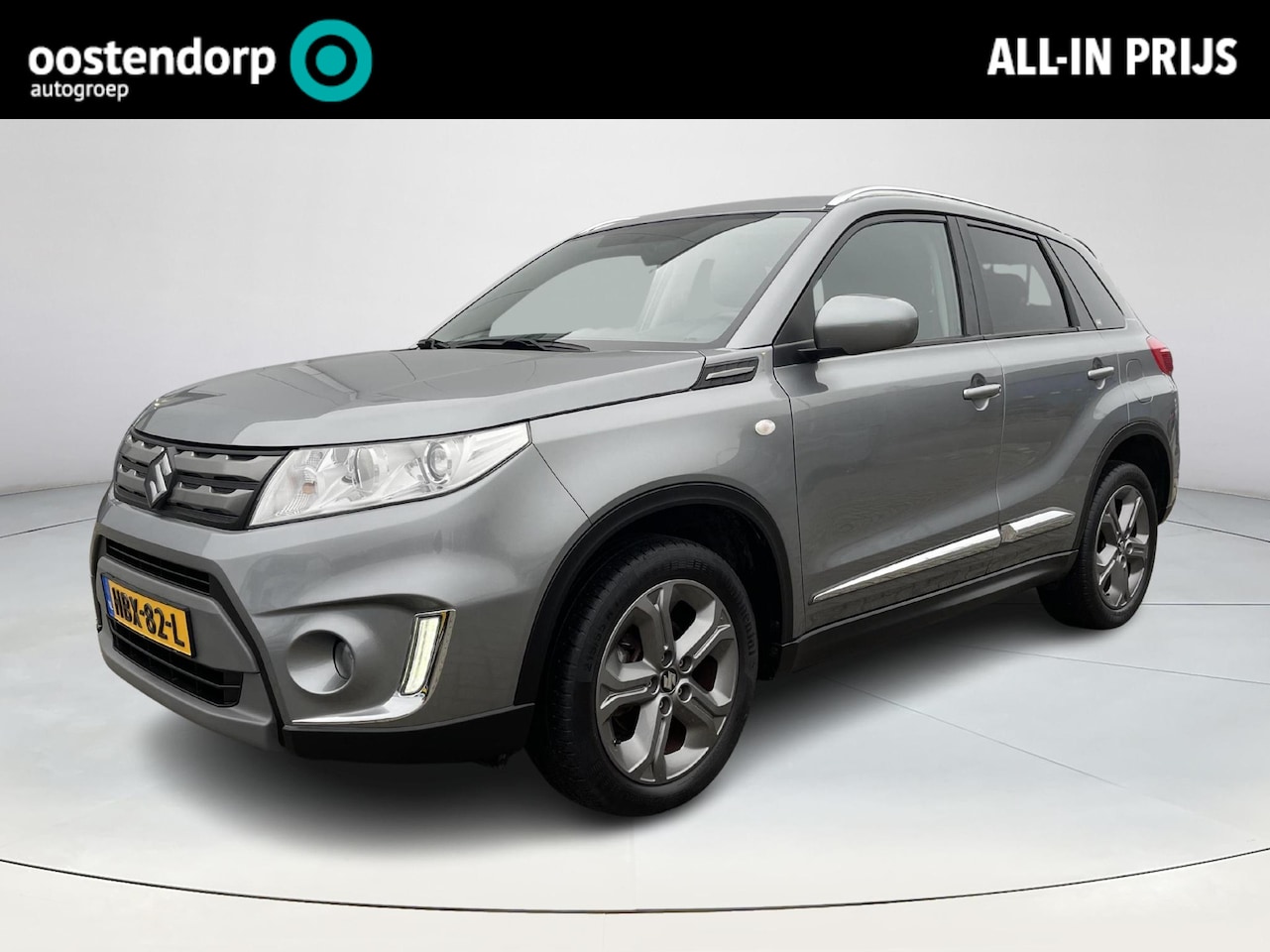 Suzuki Vitara - 1.6 Exclusive Lichtmetalen velgen | Afneembare Trekhaak | Navigatiesysteem | 12 maanden BO - AutoWereld.nl