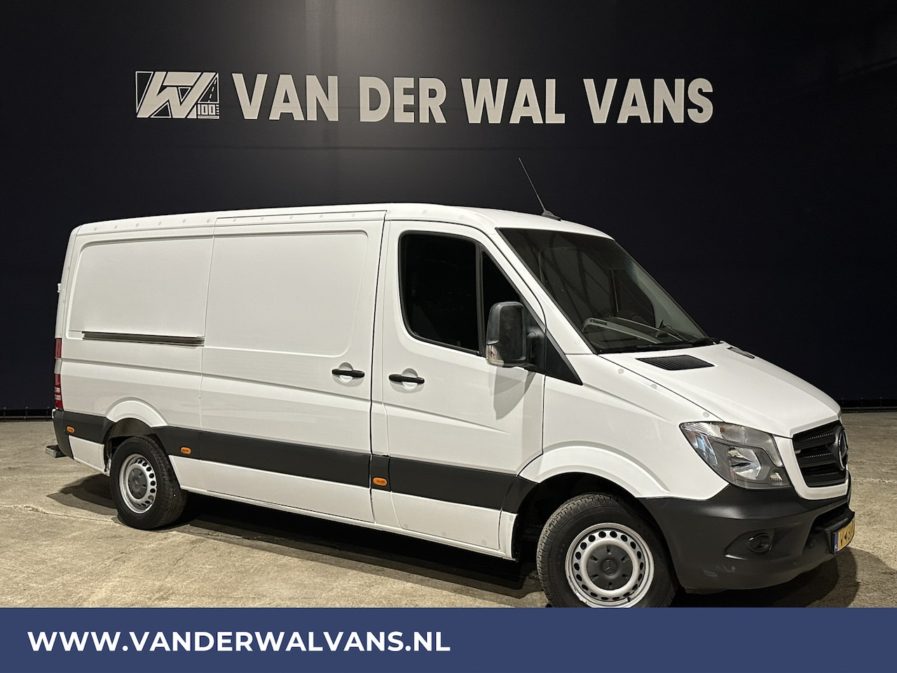 Mercedes-Benz Sprinter - 316 CDI 164pk L2H1 Euro6 Airco | Cruisecontrol | 2800kg trekhaak Parkeersensoren - AutoWereld.nl