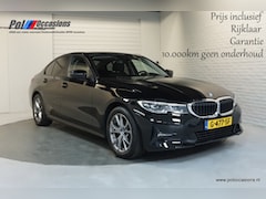 BMW 3-serie - 320i High Exec Sportinterieur | Leder | Dealer | Camera | Carplay