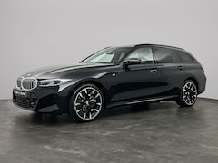 BMW 3-serie Touring - 330E M-Sportpakket | Trekhaak | Innovation Pack | Comfort Pack