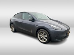 Tesla Model Y - Long Range AWD 75 kWh / Trekhaak / Autopilot / Panoramadak / Camera / Leder / Navigatie /