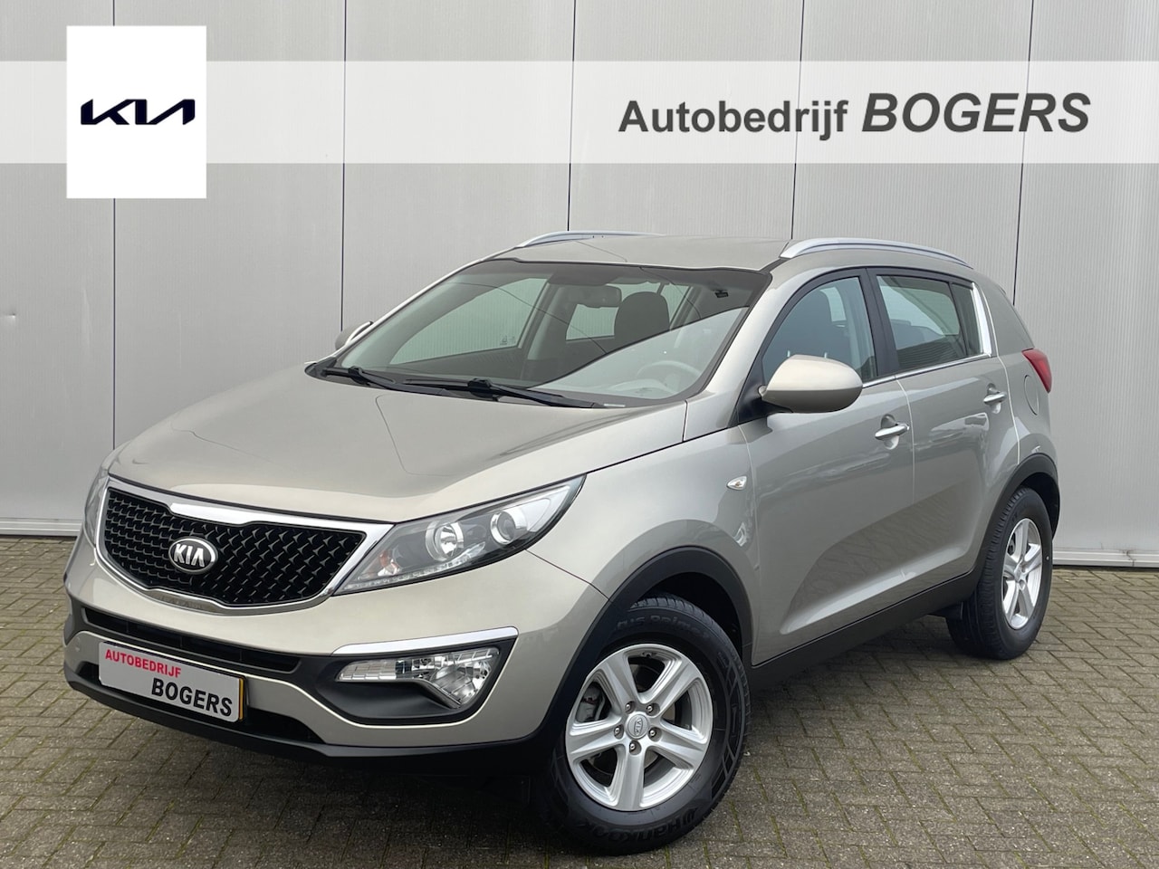 Kia Sportage - 1.6 GDI X-treme ComfortLine Navigatie, Climate Control, Cruise Control, 16"Lm, Achteruitri - AutoWereld.nl