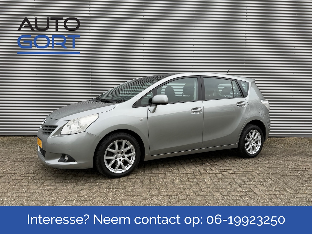 Toyota Verso - 1.8 VVT-i Business Limited | Automaat | Panodak | Trekhaak | Navi - AutoWereld.nl