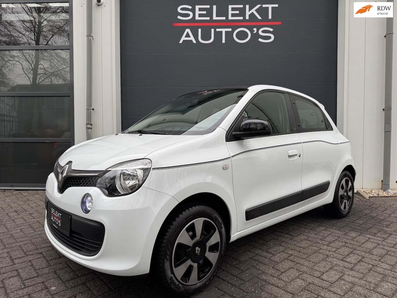 Renault Twingo - 1.0 SCe Life Cabrio Airco/LED/Bluetooth/Achterruit Verwarming/Spraakbediening/Elektrische - AutoWereld.nl