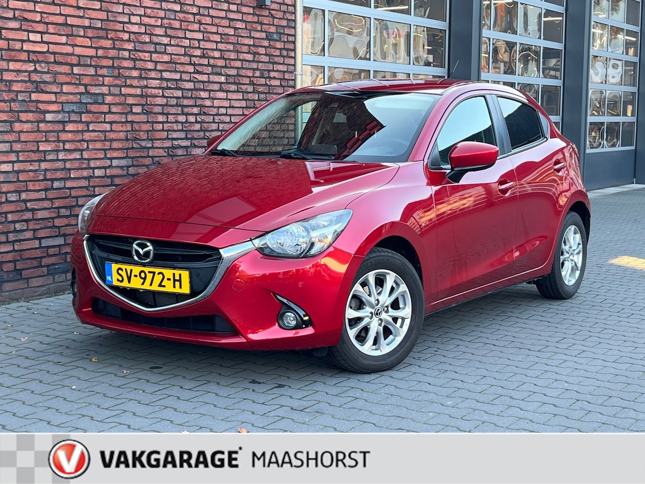 Mazda 2 - 1.5 Skyactiv-G TS+ ParkeerSensoren/Navigatie/Airco/Cruise/Bluetooth - AutoWereld.nl