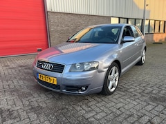 Audi A3 - 2.0 FSI Ambiente