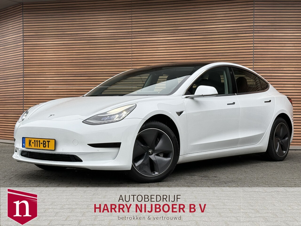 Tesla Model 3 - Standard RWD Plus 60 kWh Adapt. Cruise / 360* Camera / Standkachel / Autopilot / Dodehoek - AutoWereld.nl