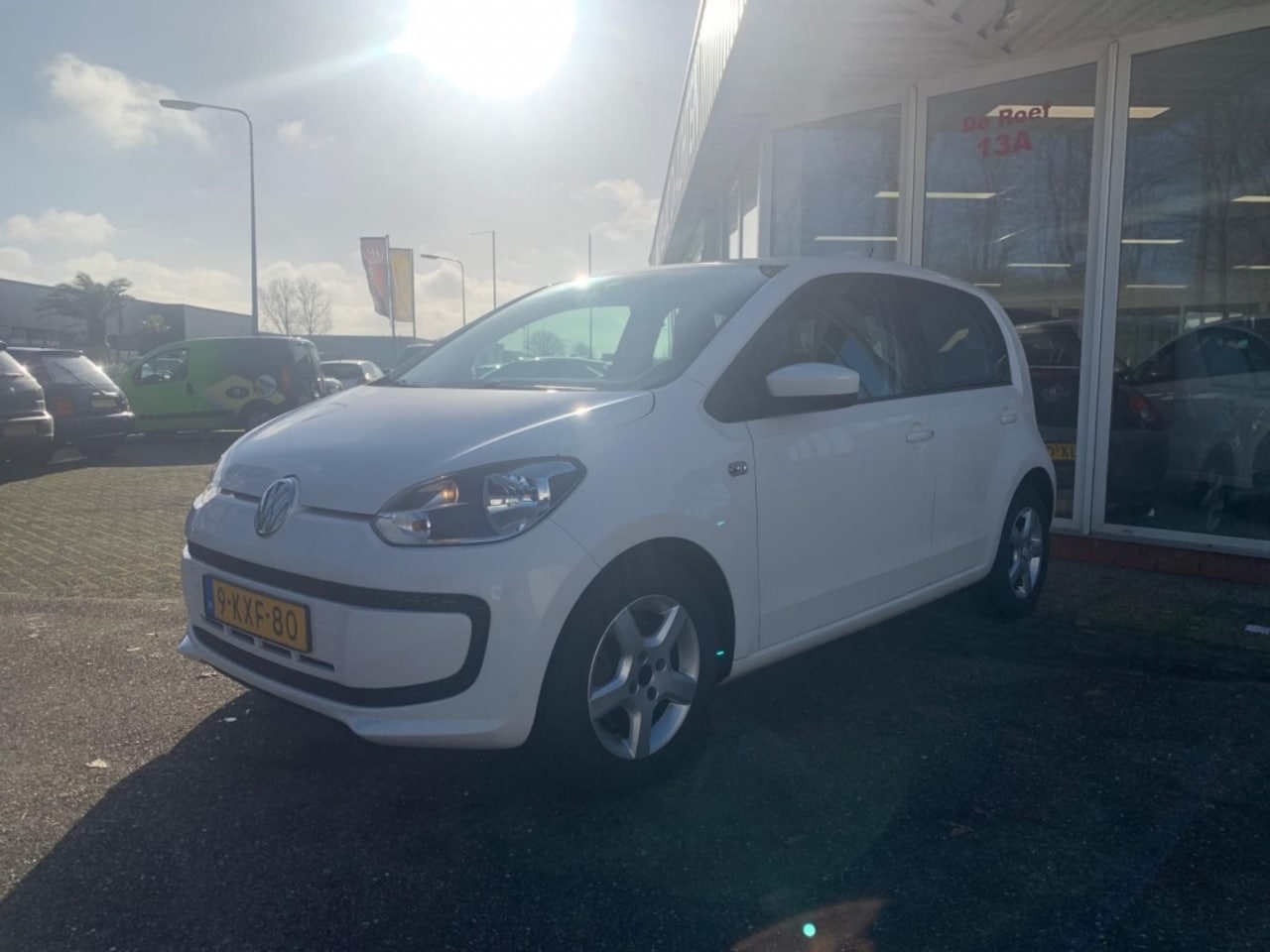 Volkswagen Up! - 1.0 move up! BlueM. - AutoWereld.nl