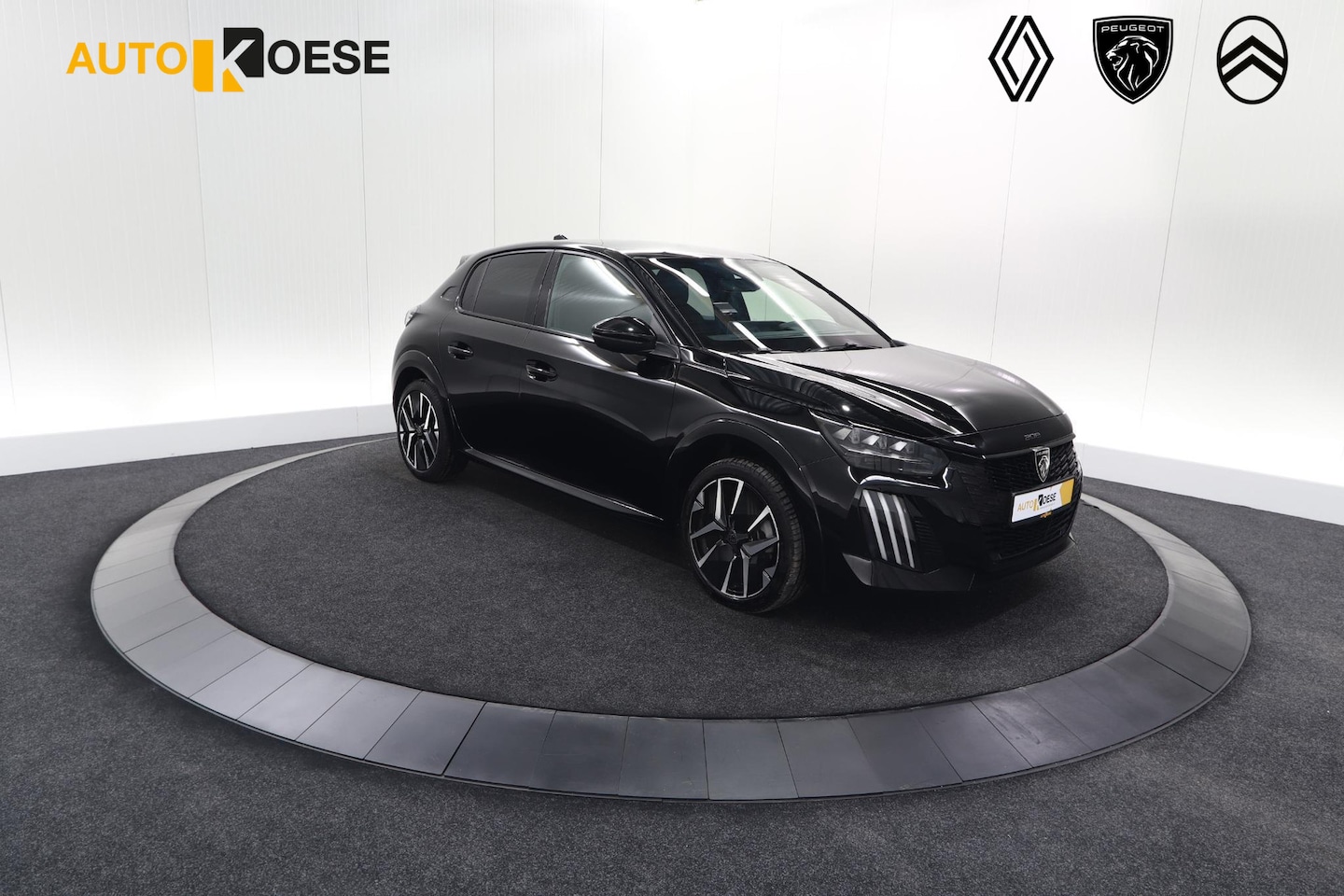 Peugeot 208 - PureTech 100 GT | Camera | Navigatie | Apple Carplay | Parkeersensoren - AutoWereld.nl