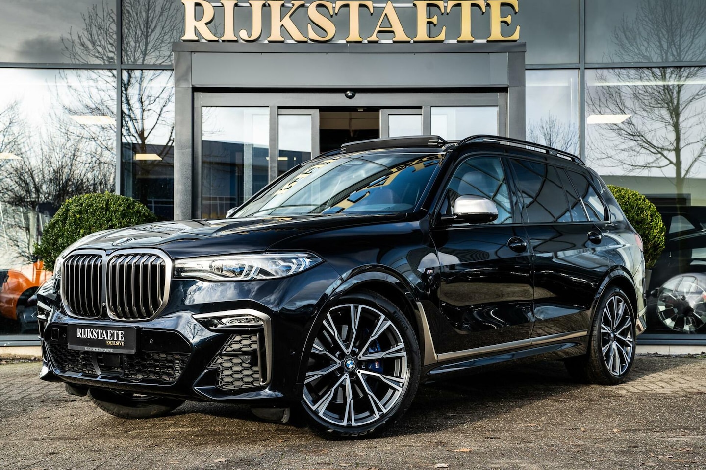 BMW X7 - M50i High Executive|7-P|PANO|SKY LOUNGE|B&W|BTW AUTO - AutoWereld.nl