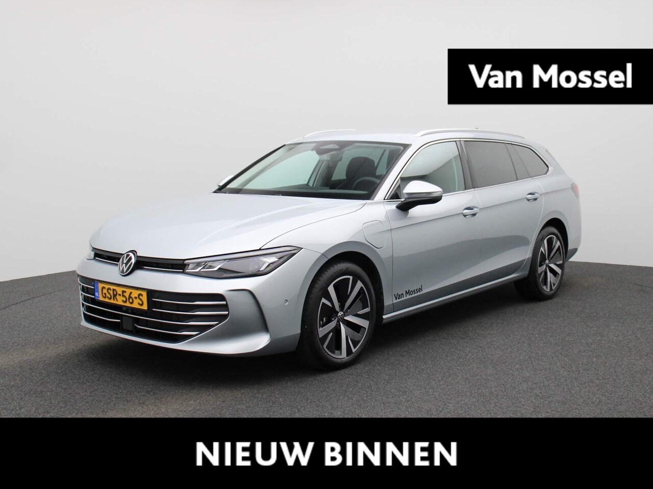 Volkswagen Passat Variant - 1.5 eHybrid Business 204 PK DSG | Apple Carplay | Dodehoek detectie | Grootlicht assistent - AutoWereld.nl