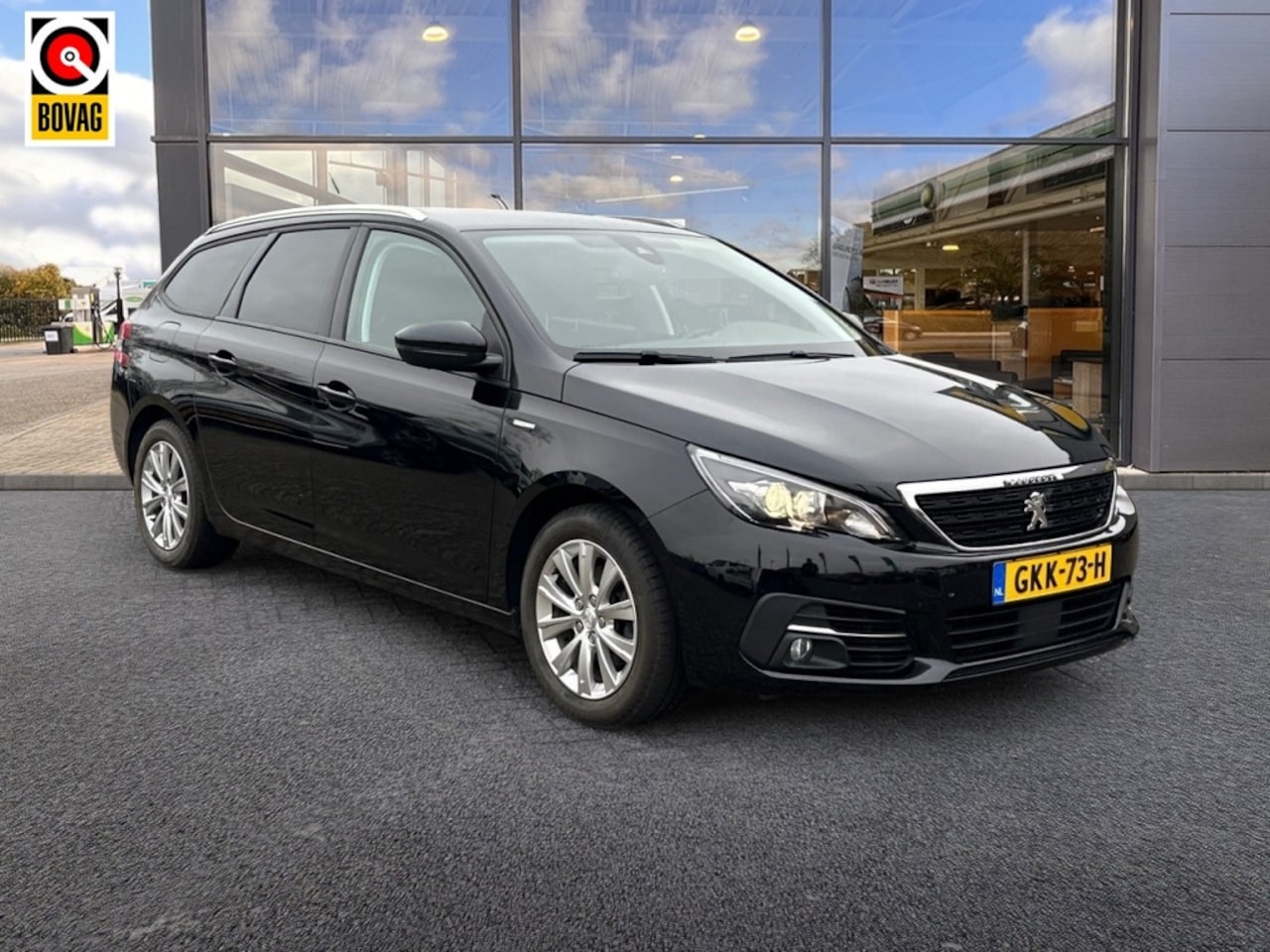 Peugeot 308 SW - 1.2T 131pk | Lage km-stand! | Android auto | Stoelverwarming | p - AutoWereld.nl