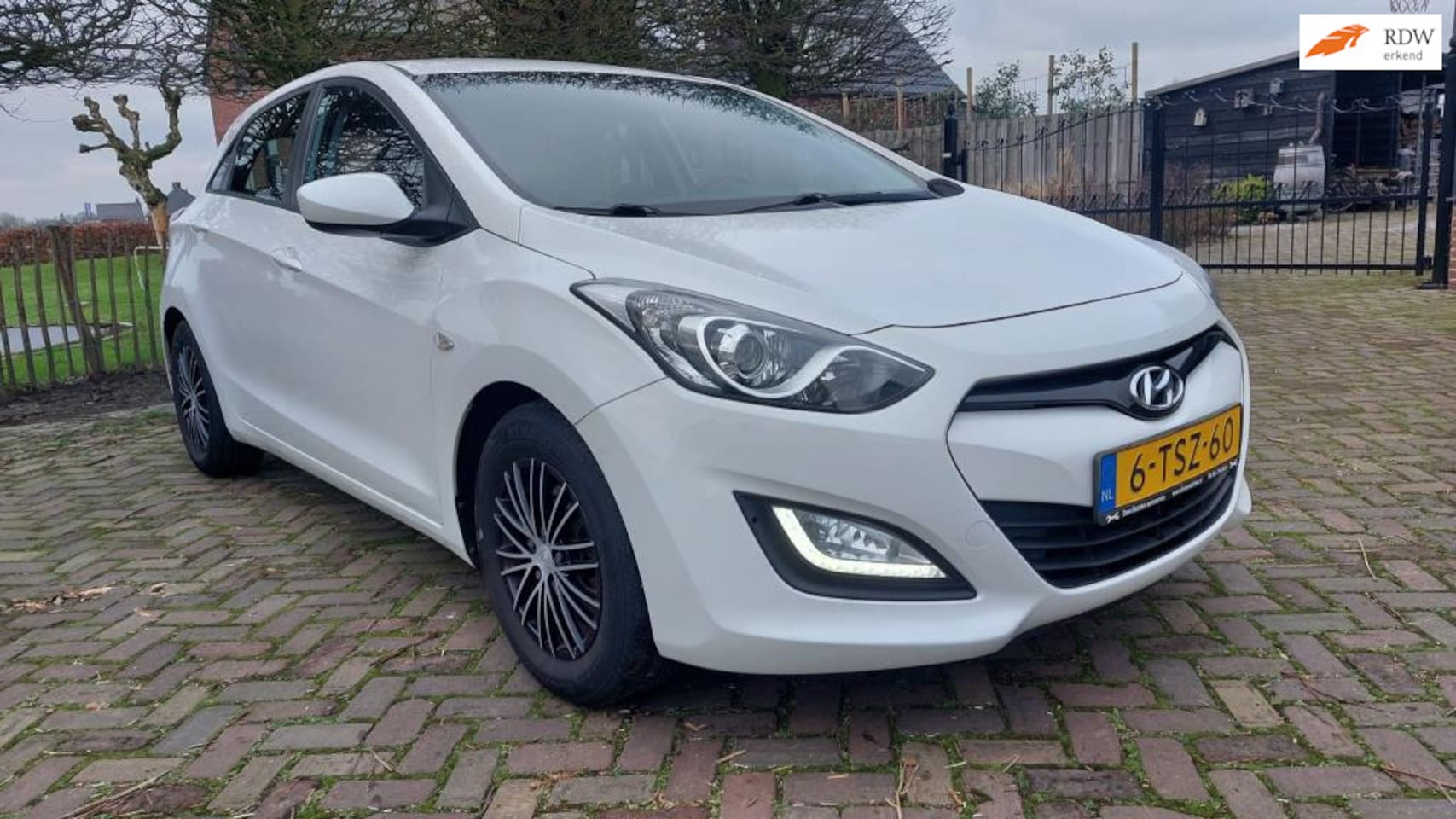 Hyundai i30 CW - 1.4i i-Drive Cool 1.4i i-Drive Cool - AutoWereld.nl