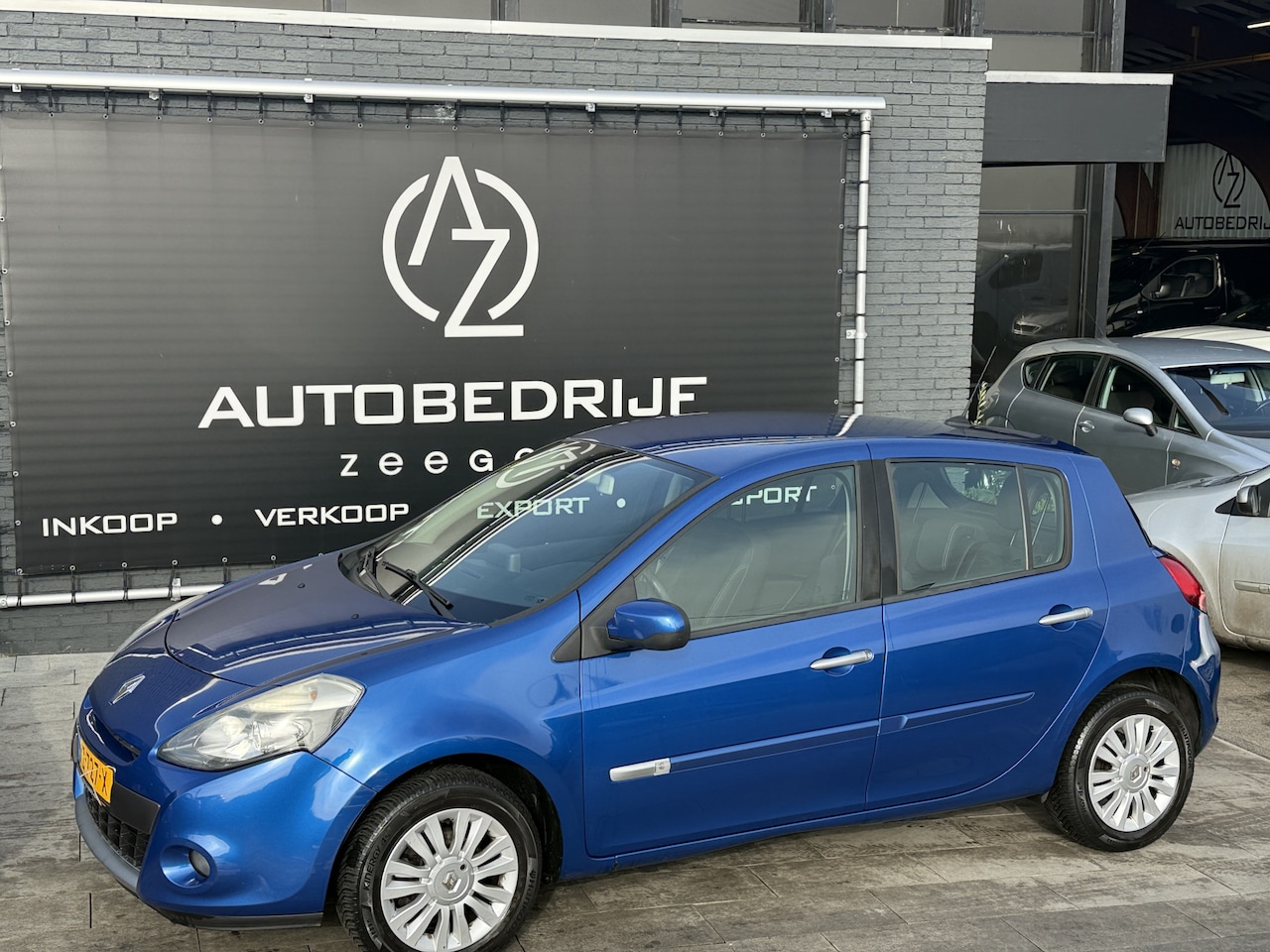 Renault Clio - 1.2 Authentique Navi*Airco* - AutoWereld.nl