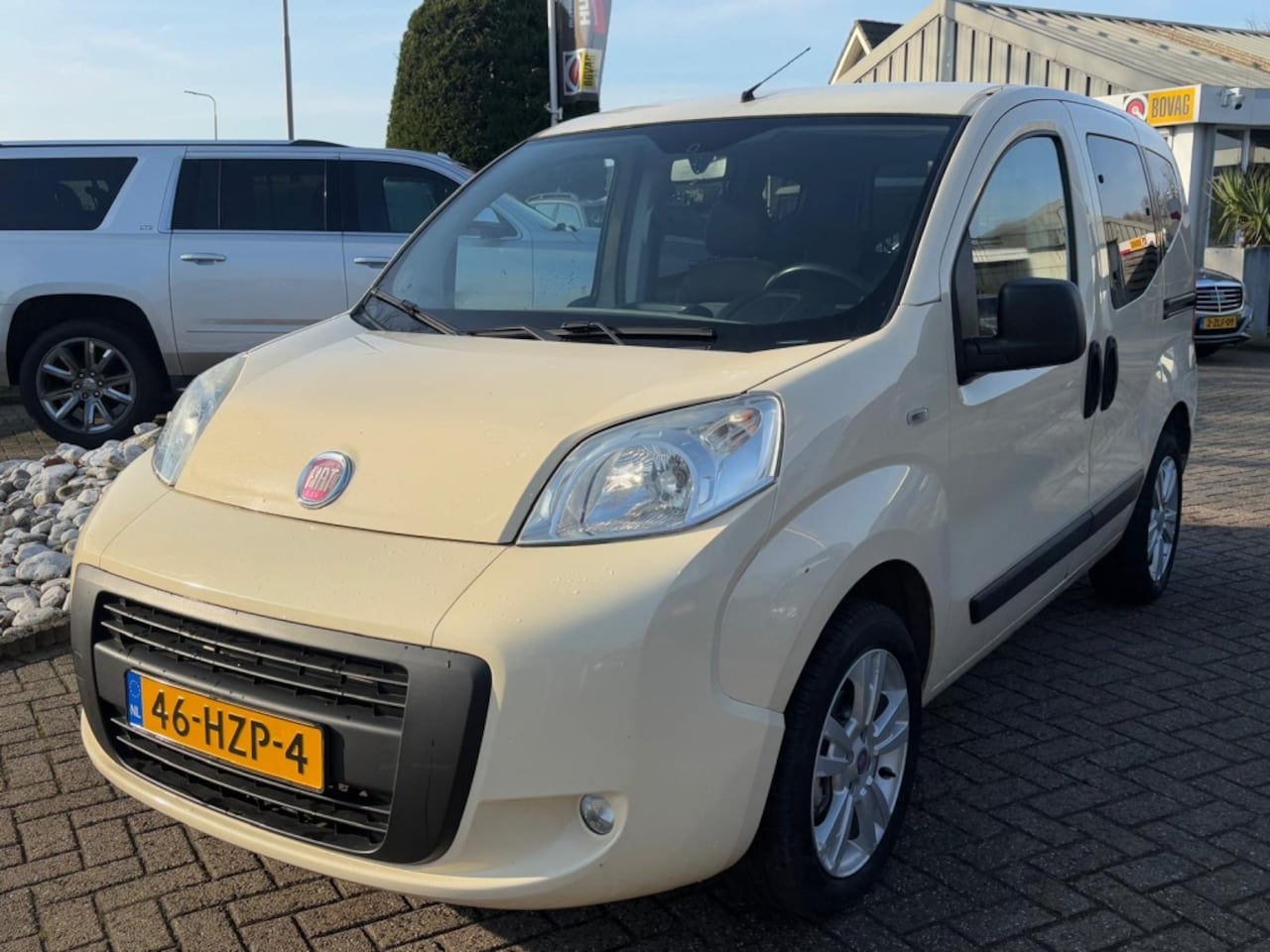 Fiat Qubo - 1.4 Dynamic Benzine 5-Persoons 2-Schuifdeur Nemo Bipper - AutoWereld.nl