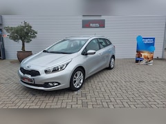 Kia Cee'd Sporty Wagon - 1.4 CVVT Comfort Pack, (model 2013) afneembare trekhaak, cruise control, airco,