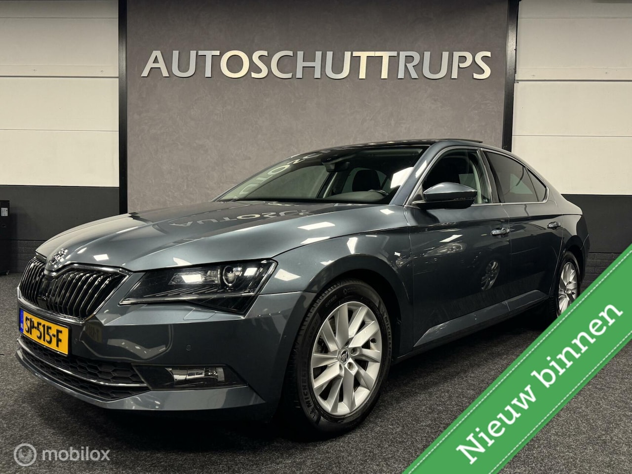 Skoda Superb - 1.4 TSI ACT PANO / LED / T.HAAK / MEMORY / NAP - AutoWereld.nl