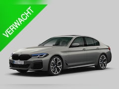 BMW 5-serie - 545e xDrive Business Edition Plus Comfortstoelen, Driving Ass. Prof., schuifdak, laser lig