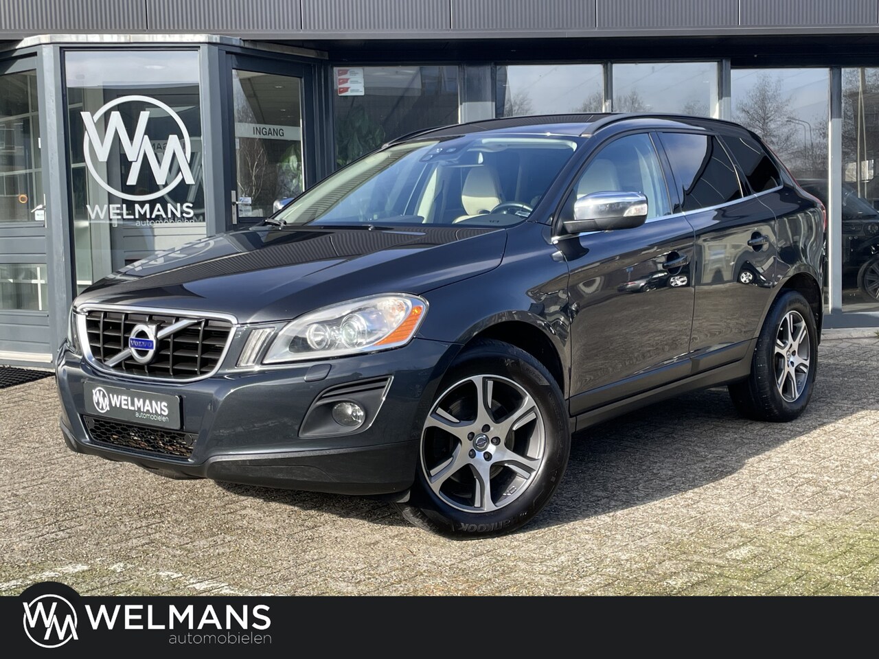 Volvo XC60 - 3.0 T6 AWD Summum Youngtimer l Trekhaak l Xenon - AutoWereld.nl