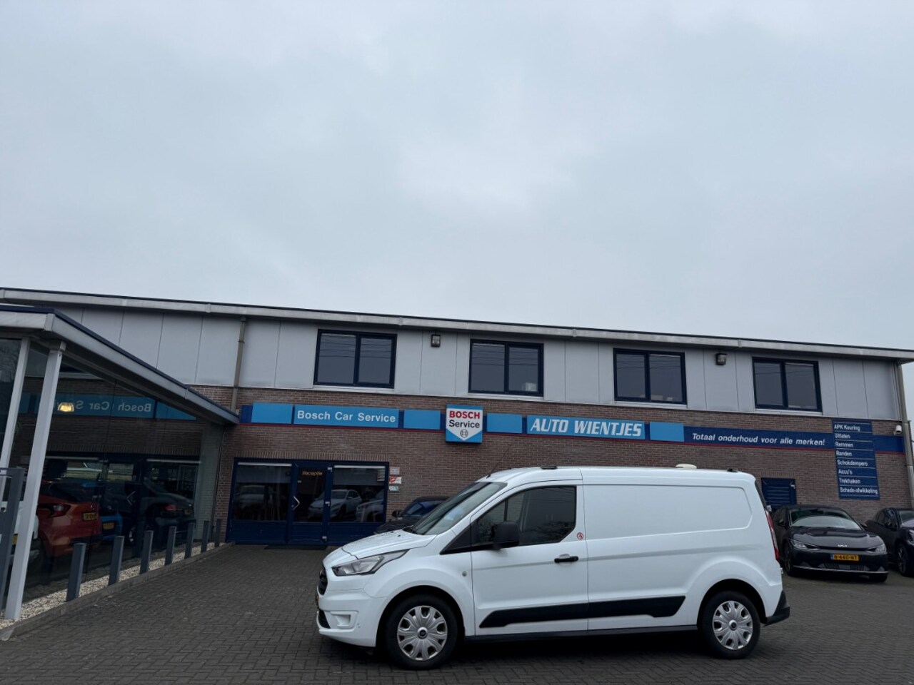 Ford Transit Connect - 1.5 EcoBlue | L2 Trend | Airco | Cruise - AutoWereld.nl