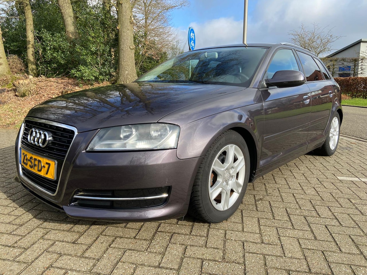 Audi A3 Sportback - 1.6 TDI Attraction Pro Line Business 1.6 TDI Attraction Pro Line Business, BJ`2011, Automaat - AutoWereld.nl