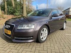 Audi A3 Sportback - 1.6 TDI Attraction Pro Line Business, BJ`2011, Automaat