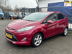 Ford Fiesta - 1.4 Trend / AIRCO / AUX / VERWARMDE VOORRUIT